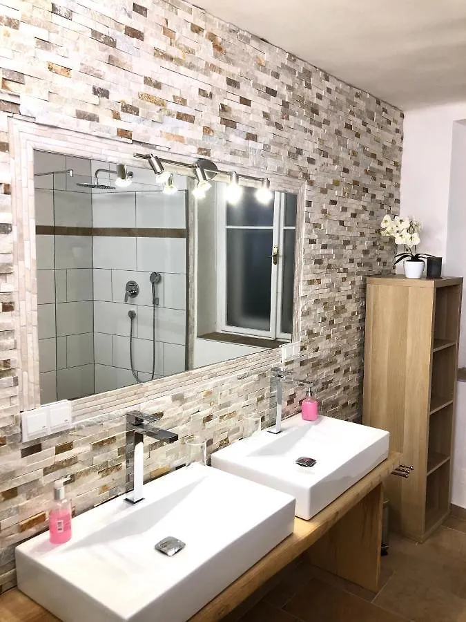 Apartmán Exclusive Suite Giselakai Solnohrad